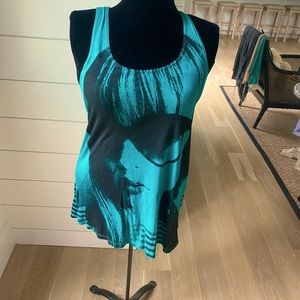 H&M Teal graphic tank top